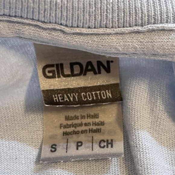 Gildan Womens Just a Girl Loves Jeeps and Dogs Blue T-Shirt S Crew Cotton Tee - Picture 8 of 10